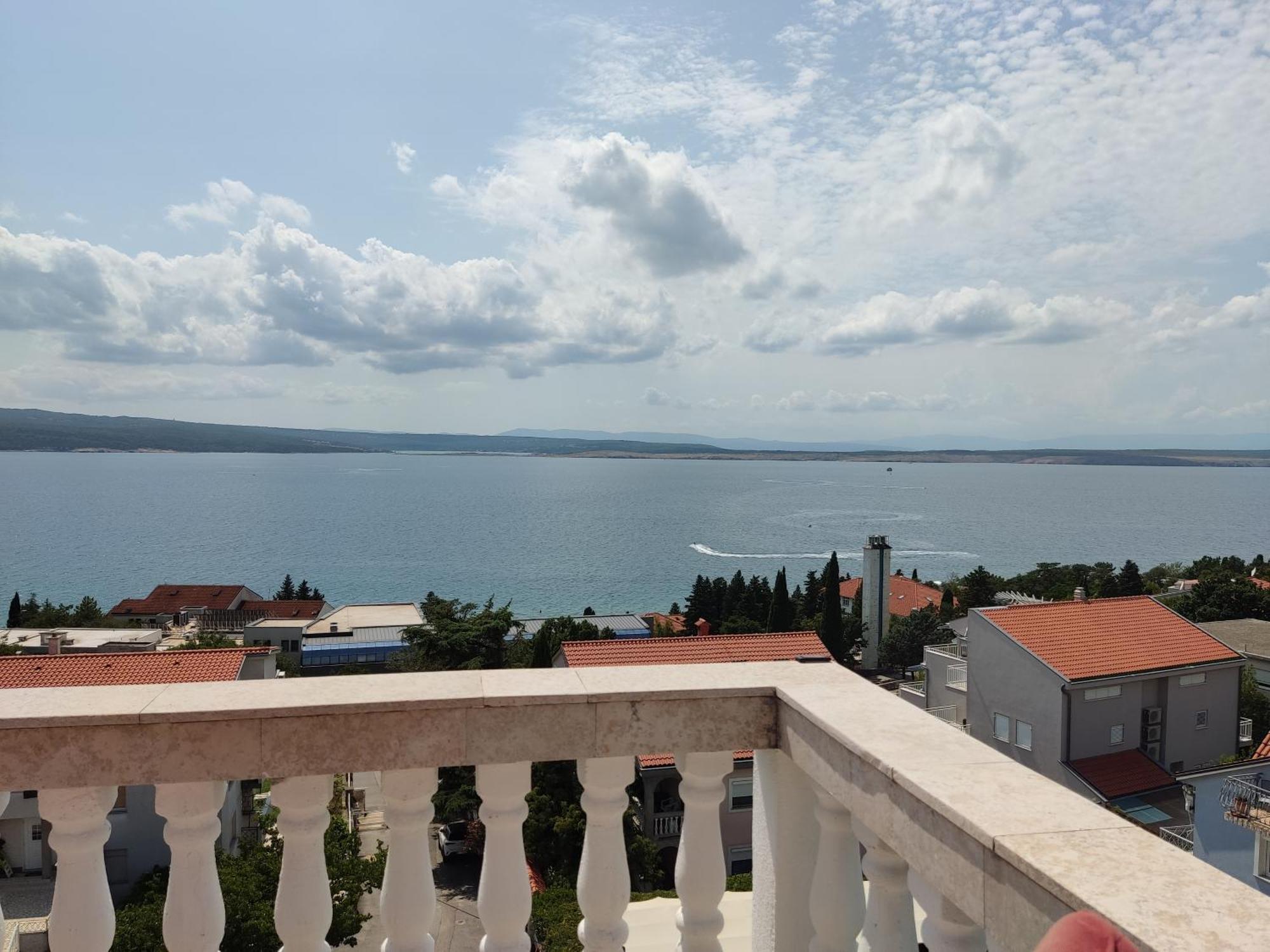 Panorama View Close Sandy Beach 100M To Talasoterapija, 茨里克韦尼察 外观 照片