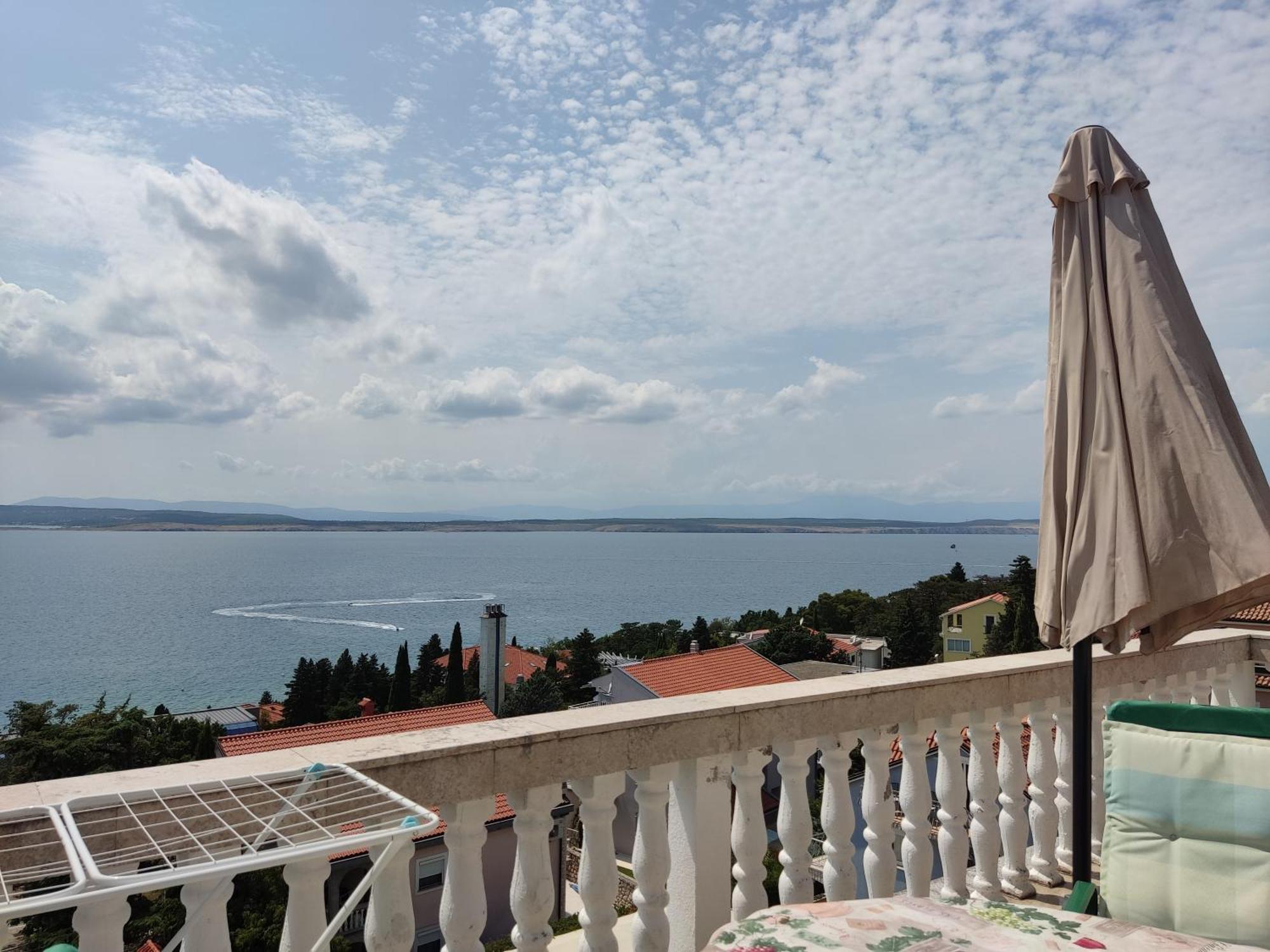 Panorama View Close Sandy Beach 100M To Talasoterapija, 茨里克韦尼察 外观 照片
